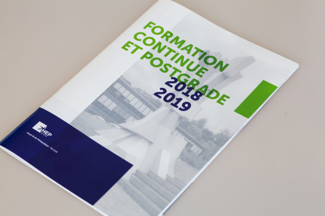 Brochure de l'HEP Bejune avec comme titre "Formation continu et postgrade 2018-2019".
