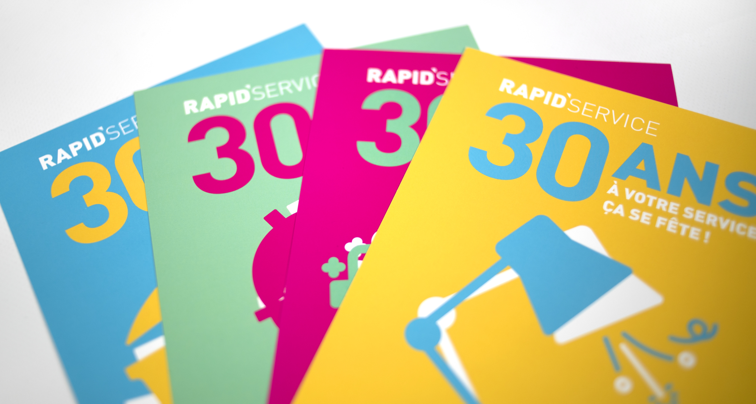 Aperçu des 4 flyers promotionnels pour les 30 ans de Rapid'Service