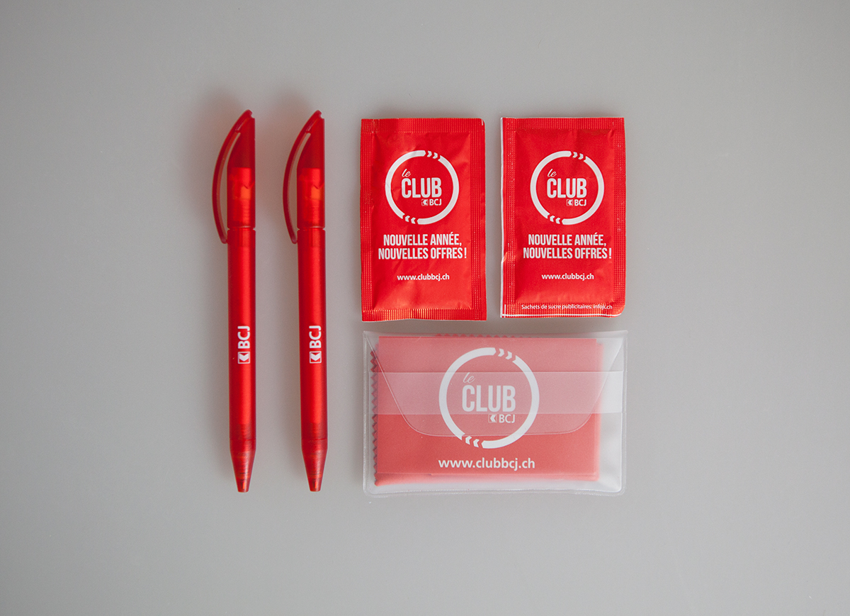 Stylos et lingettes du club BCJ.